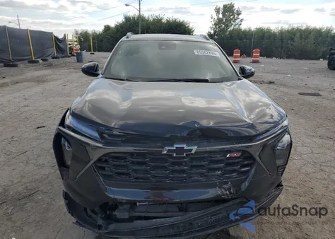 2025 Chevrolet Trax 2Rs z USA, uszkodzony, nr VIN KL77LJEP2SC331680